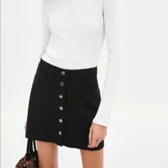 Zara trf Faux Suede Button Down Mini Skirt Size  M - Picture 3 of 8